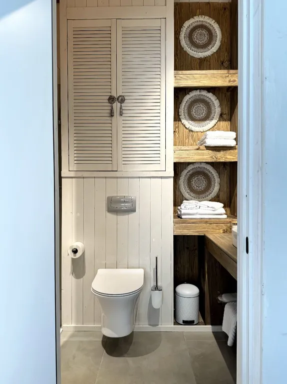 Дом в Абхазии у Черного моря (На волне)