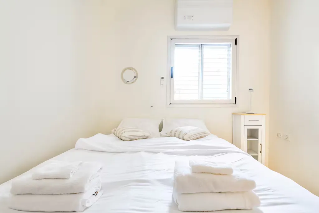 GW002 Gugel Waves Amazing Seaview & Garden Family Apartments