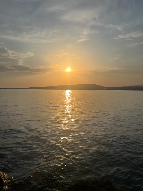 Квартира Квартира Дизайнерская мансарда в самом центре — Геленджик