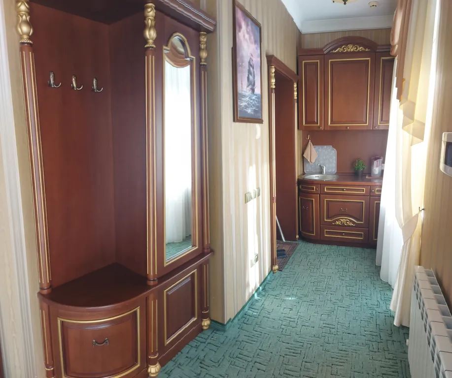 Уютный коттедж с теплым бассейном