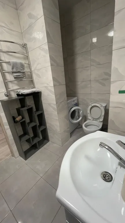 Уютная 1комнатная квартира jinis apart | тихий район центр за 12 минут