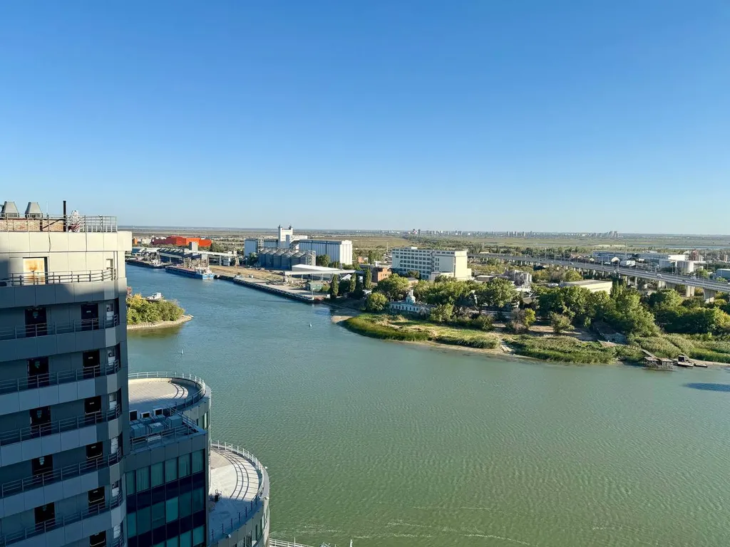 Уютная евродвушка с видом на Дон