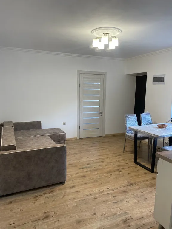 Коттедж у Озера