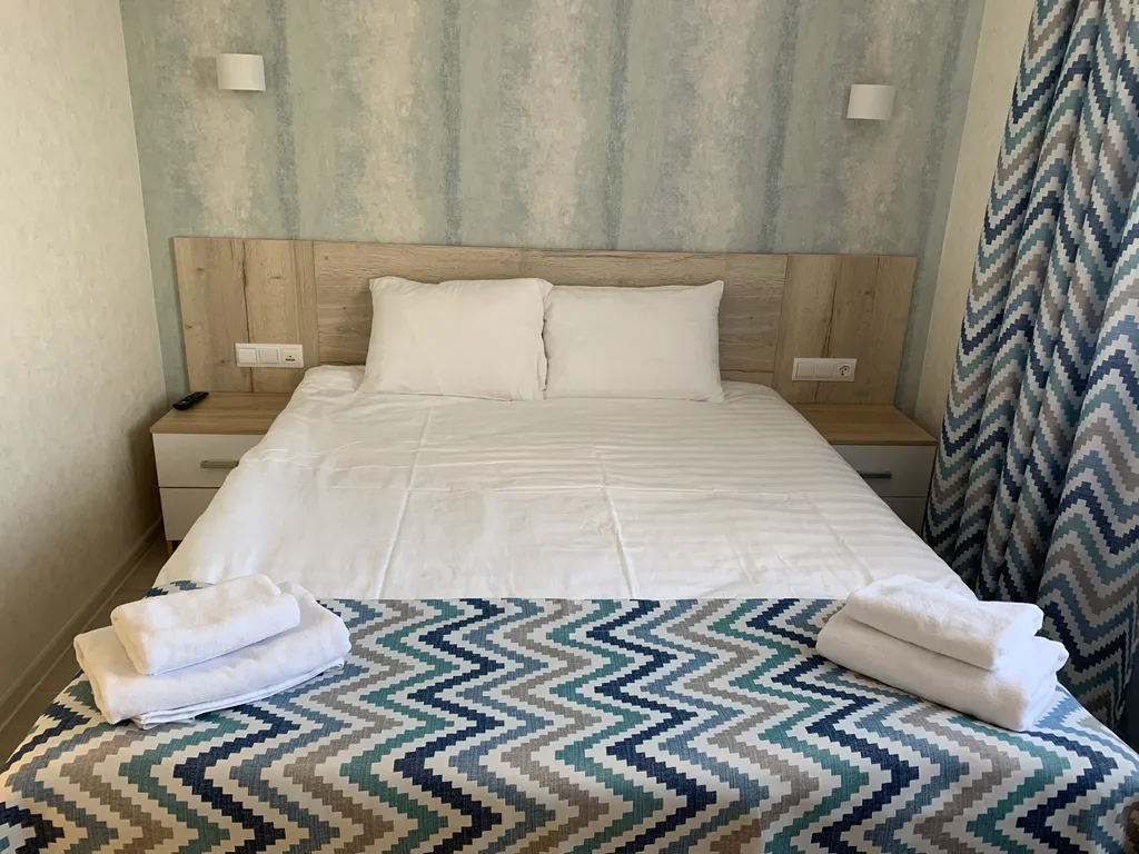 Современный просторный номер-студио