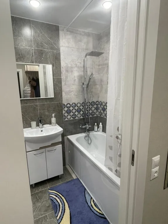 Чистая, уютная квартира в тихом районе