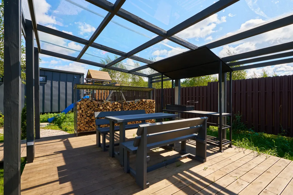 Большой панорамный дом с камином и сауной