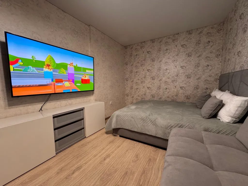 Квартира в центре с видом на Волгу с высоты птичьего полета