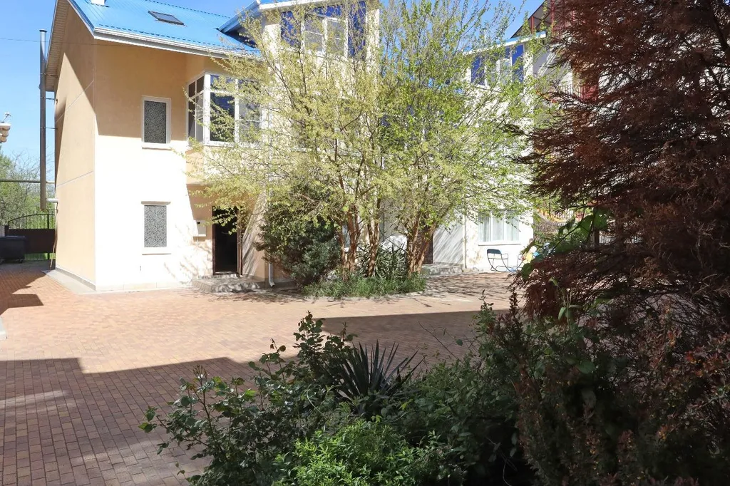 5-комнатный Дом