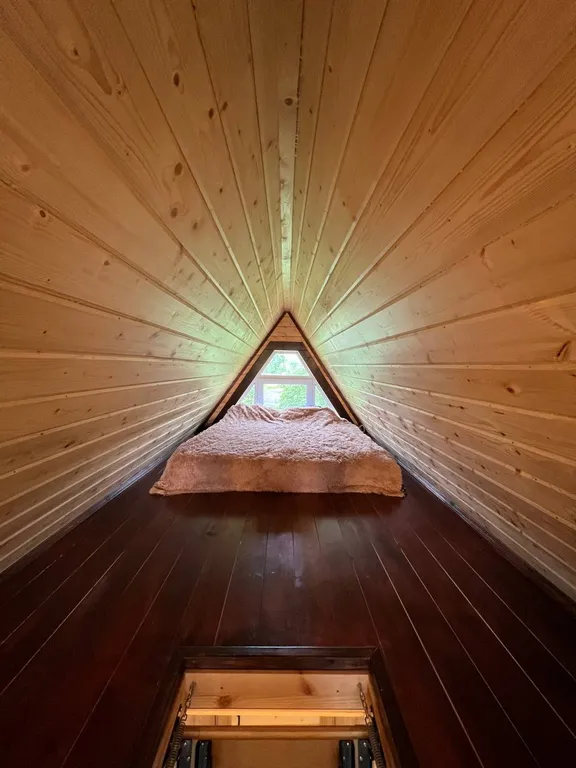 Коттедж Уютный дом с огромной территорией на берегу реки — Можайск