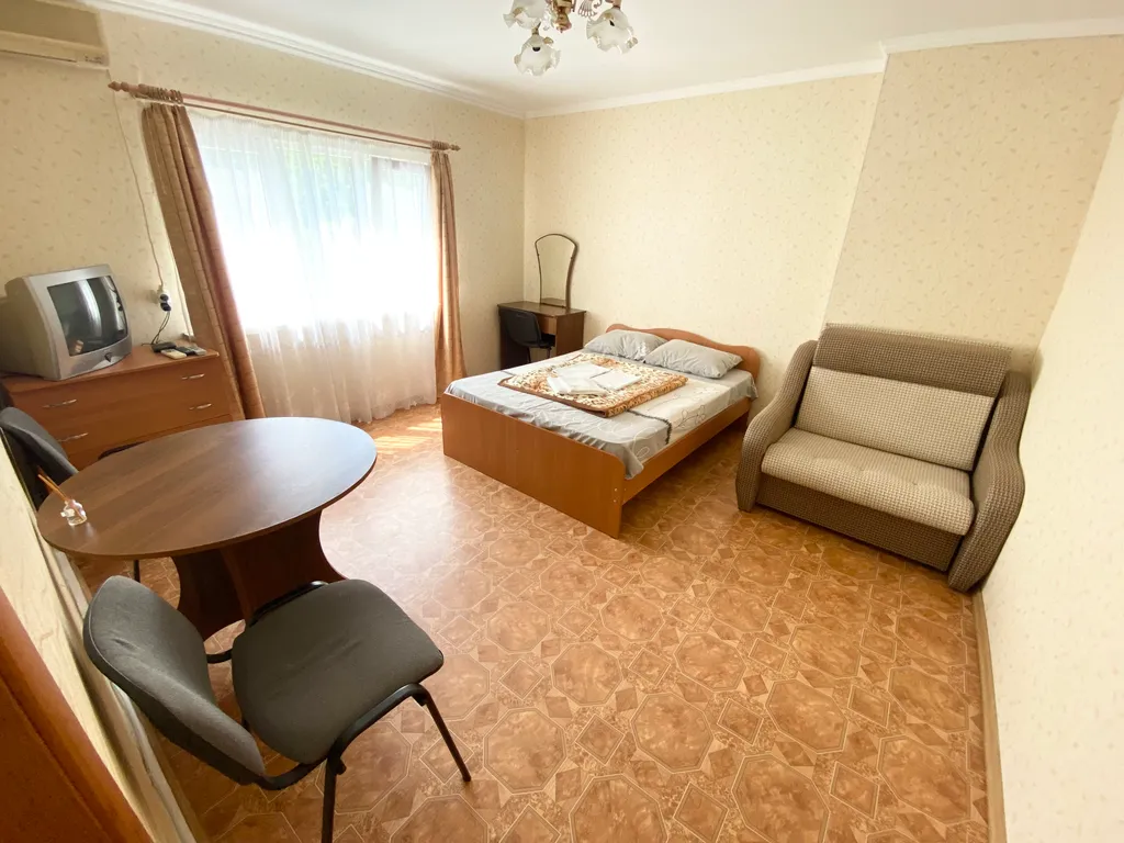 Квартира Двухкомнатный семейный номер на 4 человека — аренда посуточно в Лоо