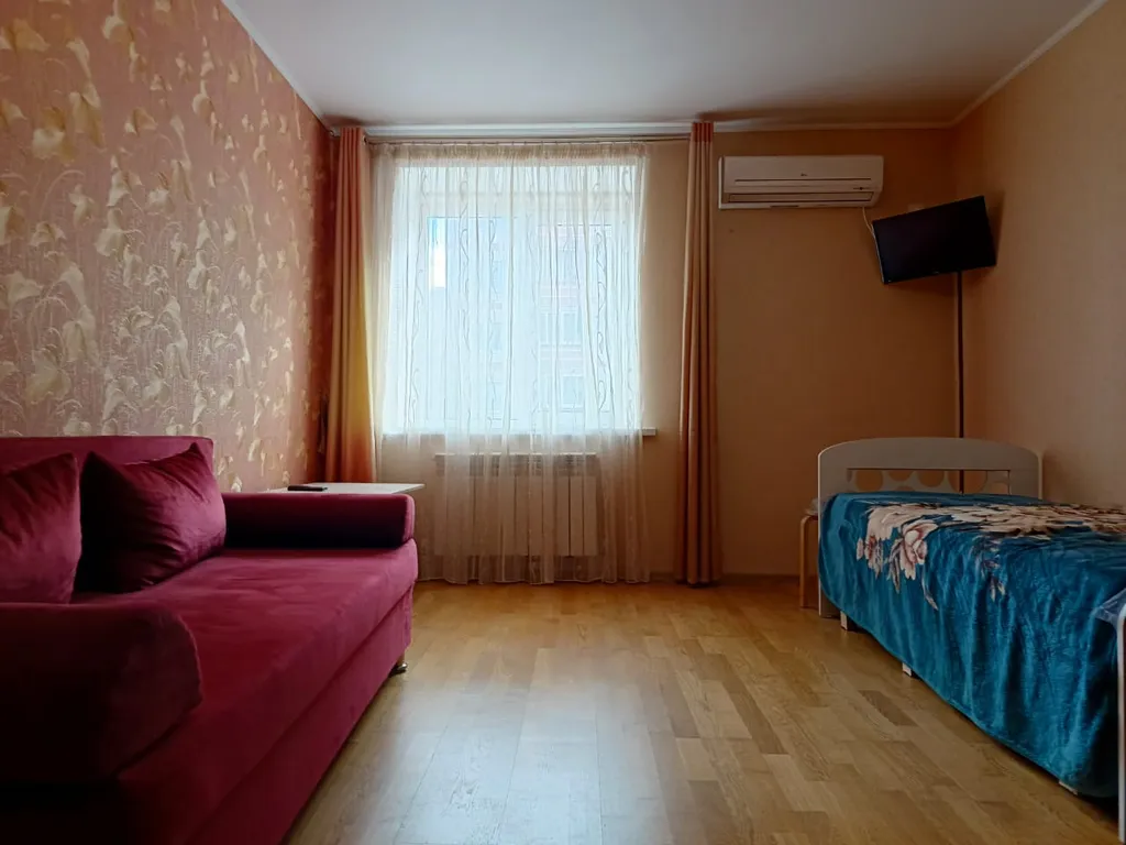 Уютная квартира в центре мирного в новостройке