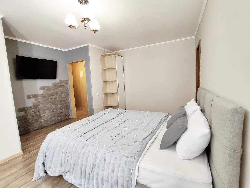 Двушка вблизи КузГТУ в центре