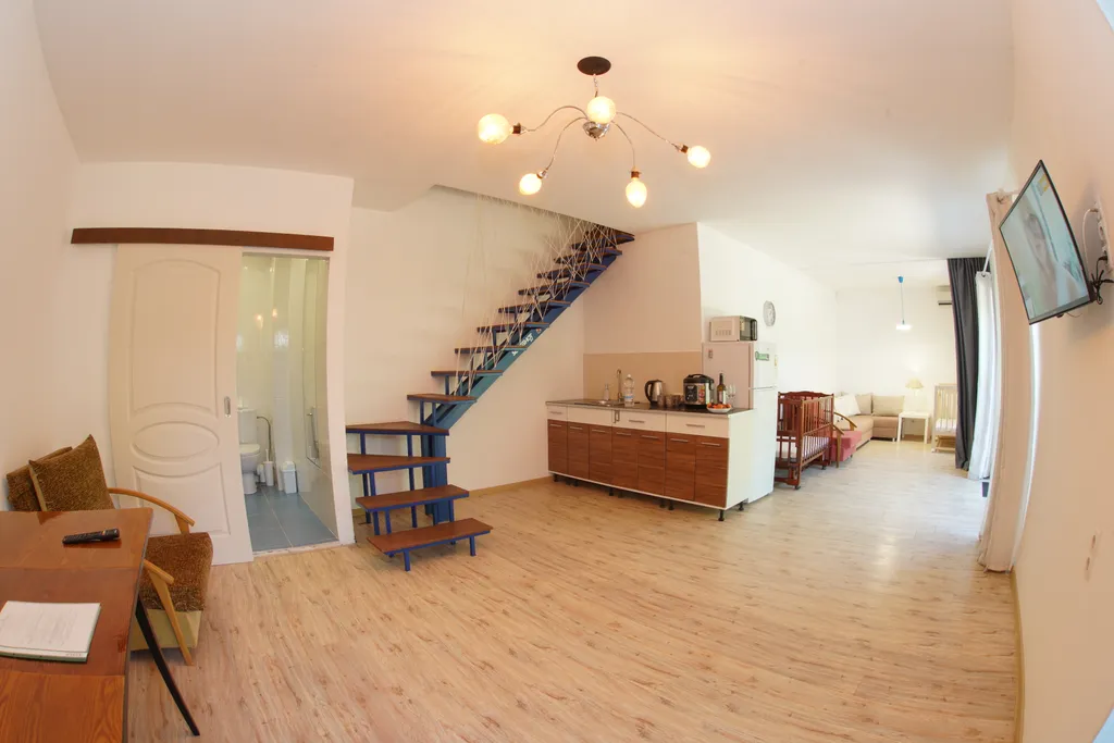 Большой номер для большой компании