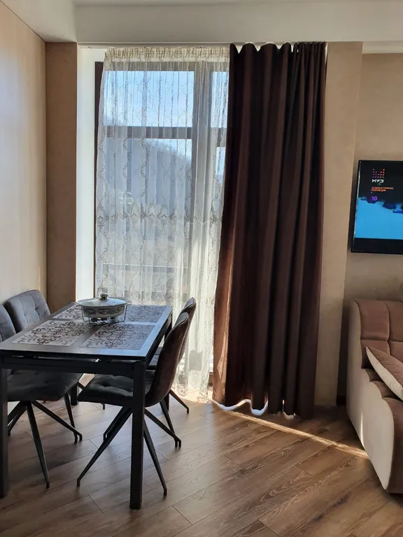 Апартамент с видом на горы