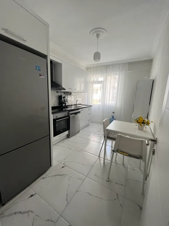 Уютная квартира (4 комнаты) в центре города