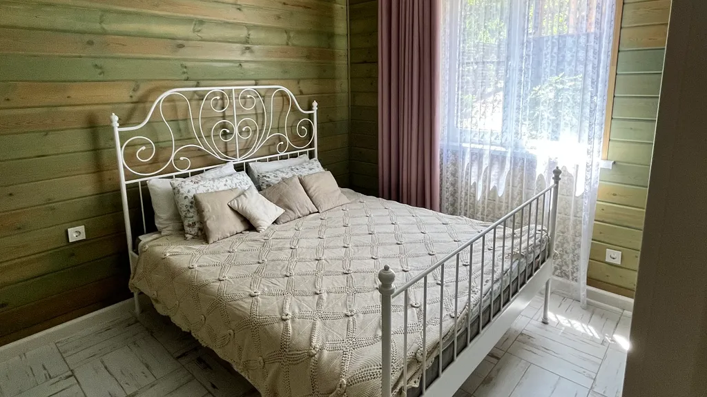 Уютная дача с видом на горы