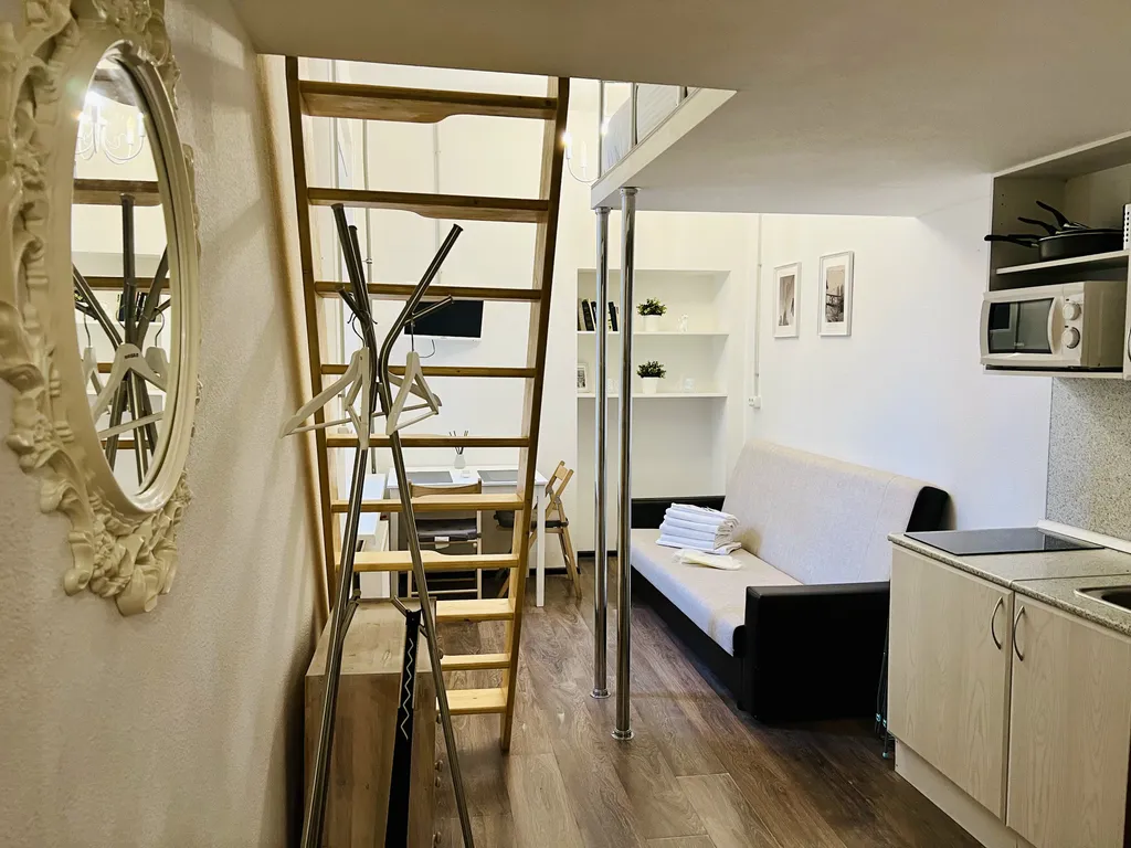 Двухуровневая студия на Фонтанке