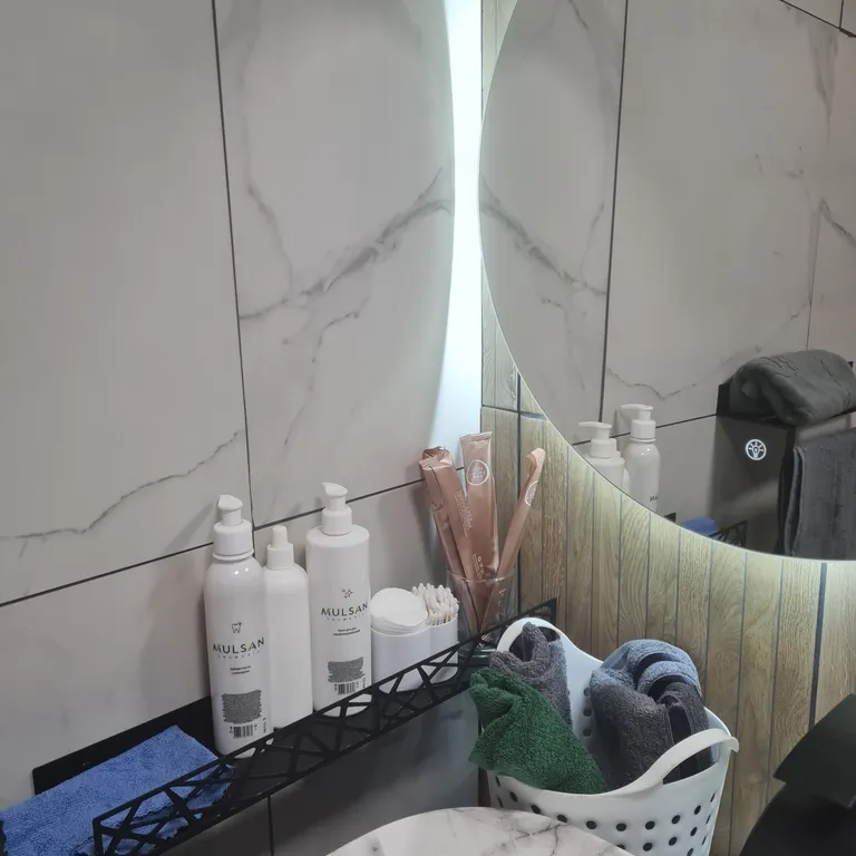 Современный дом с видом на горы