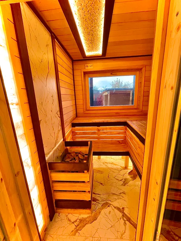 Новый дом с баней