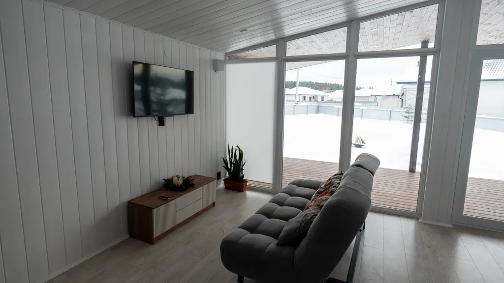 Уютный новый дом в стиле барнхаус