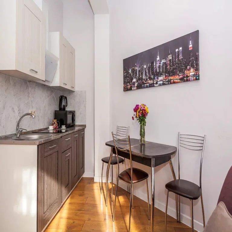 Квартира Квартира Просторная студия у моря с теплым бассейном — Сириус