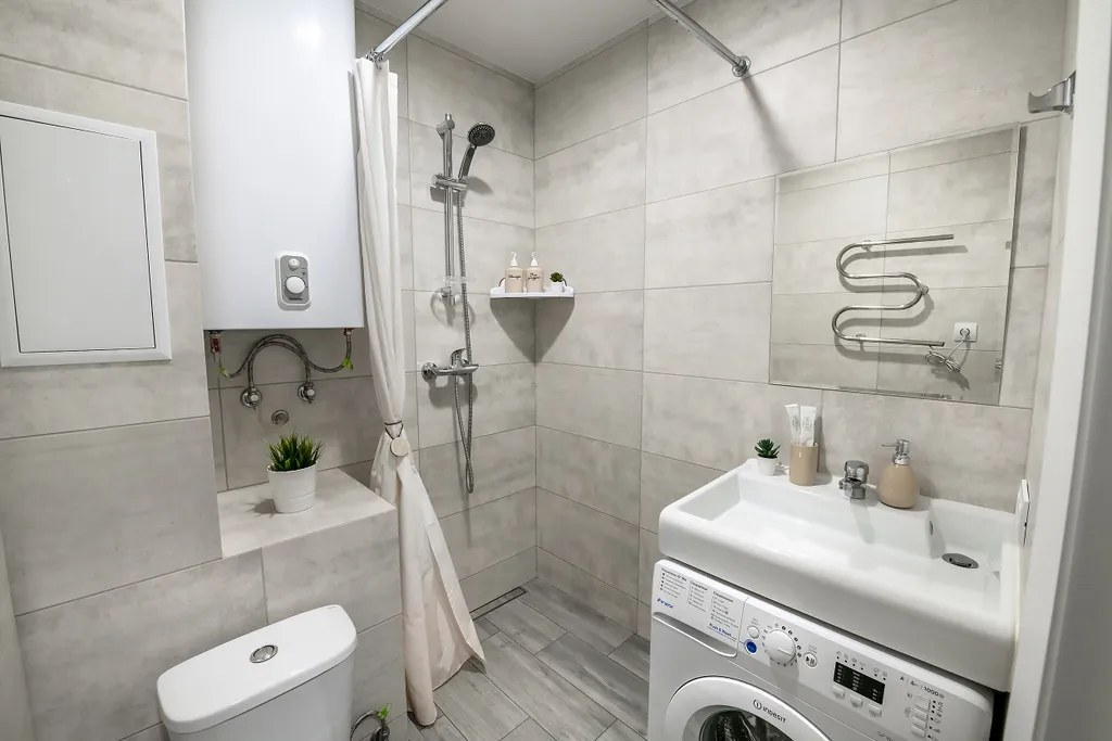 Современная студия с видом на бухту Золотой рог