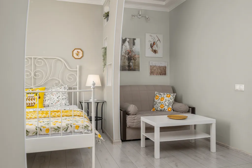 Квартира Квартира Fresh Orange в центре Немецкой деревни у озера, дистанционное заселение — Краснодар