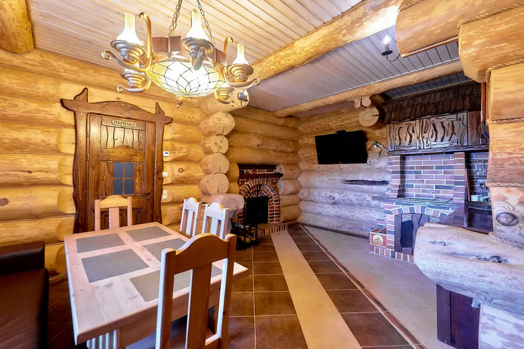 Шале с баней бассейном и видом на озеро