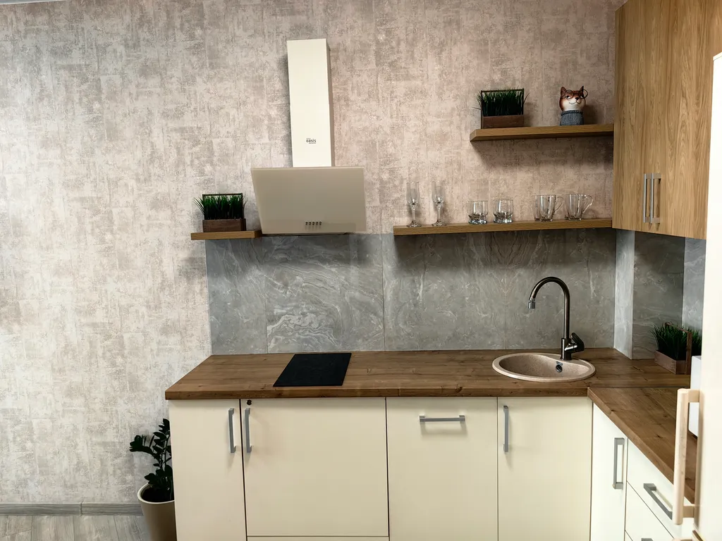 Яркая квартира на Визнюка