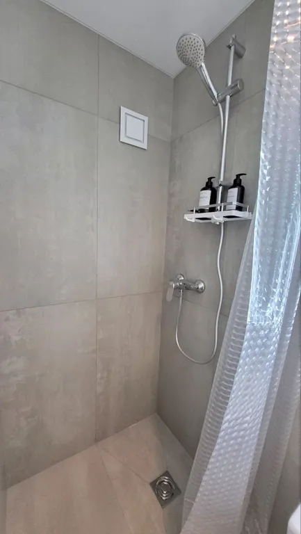 Студия на Сенной около канатной дороги