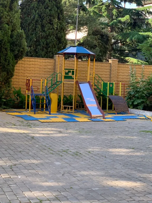 Апартамент дельфин в Партените