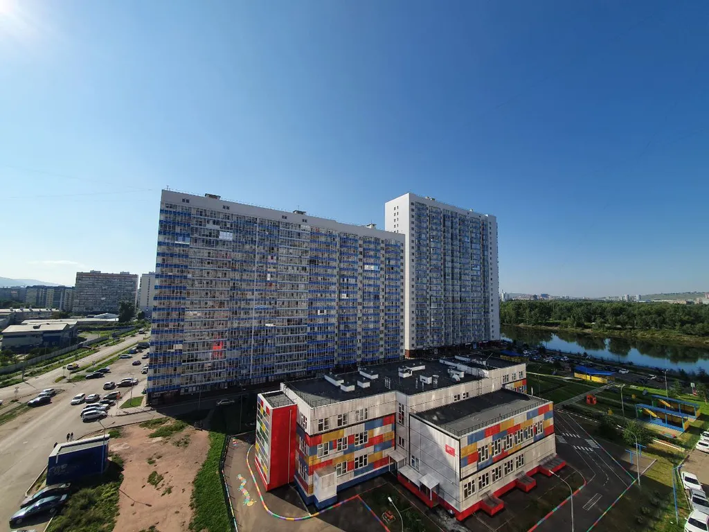 Семейная квартира в Белых росах