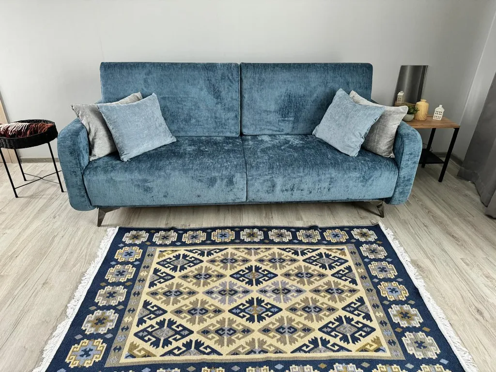 Комната с видом на горы