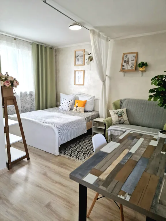 Квартира Квартира Уютный зелёный апартамент — Геленджик