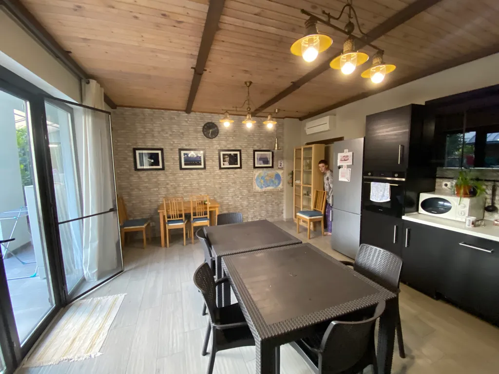 Уютный дом с внутренним двориком