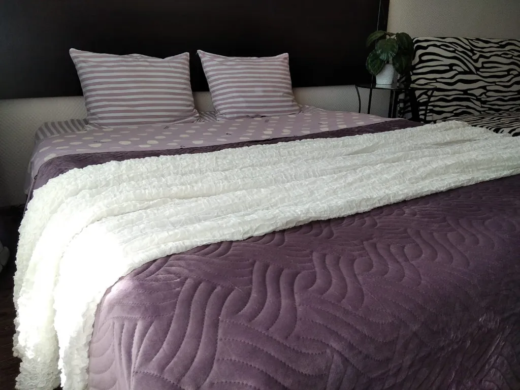 Студия Париж