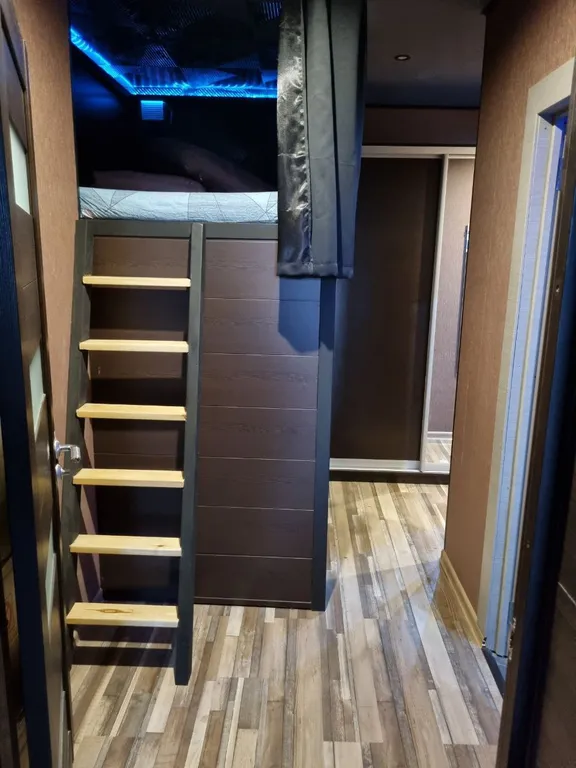 Квартира Квартира с панорамным видом и дизайнерским ремонтом — Сапроново