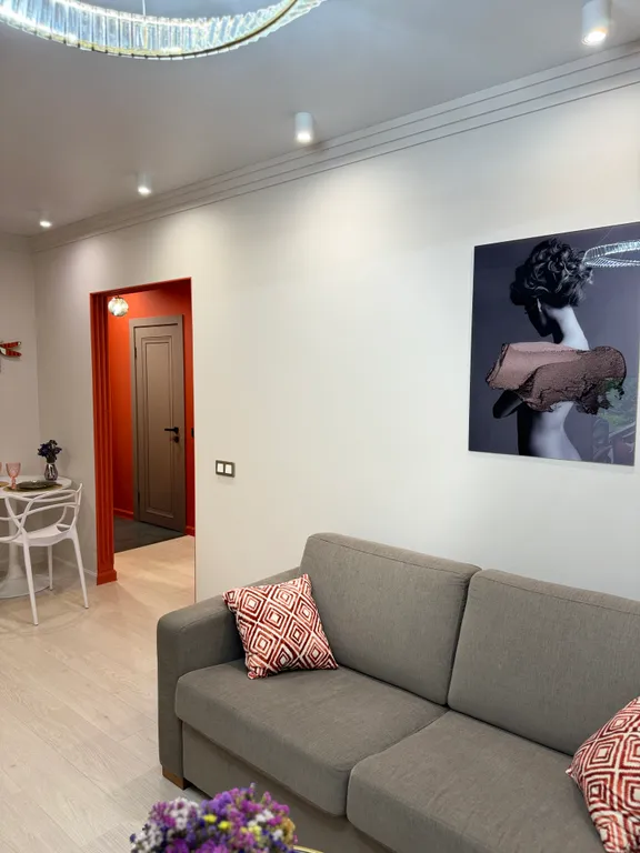 Яркая и современная квартира около Западного пляжа