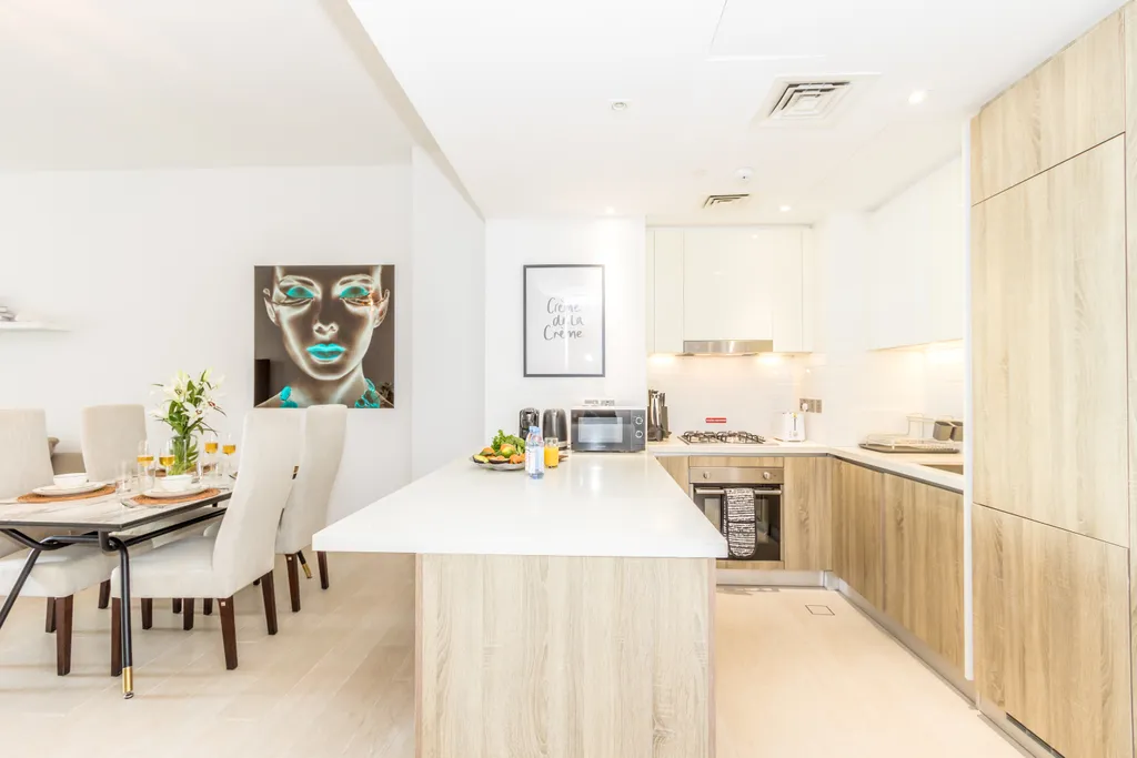 Стильные апартаменты с 2 спальнями