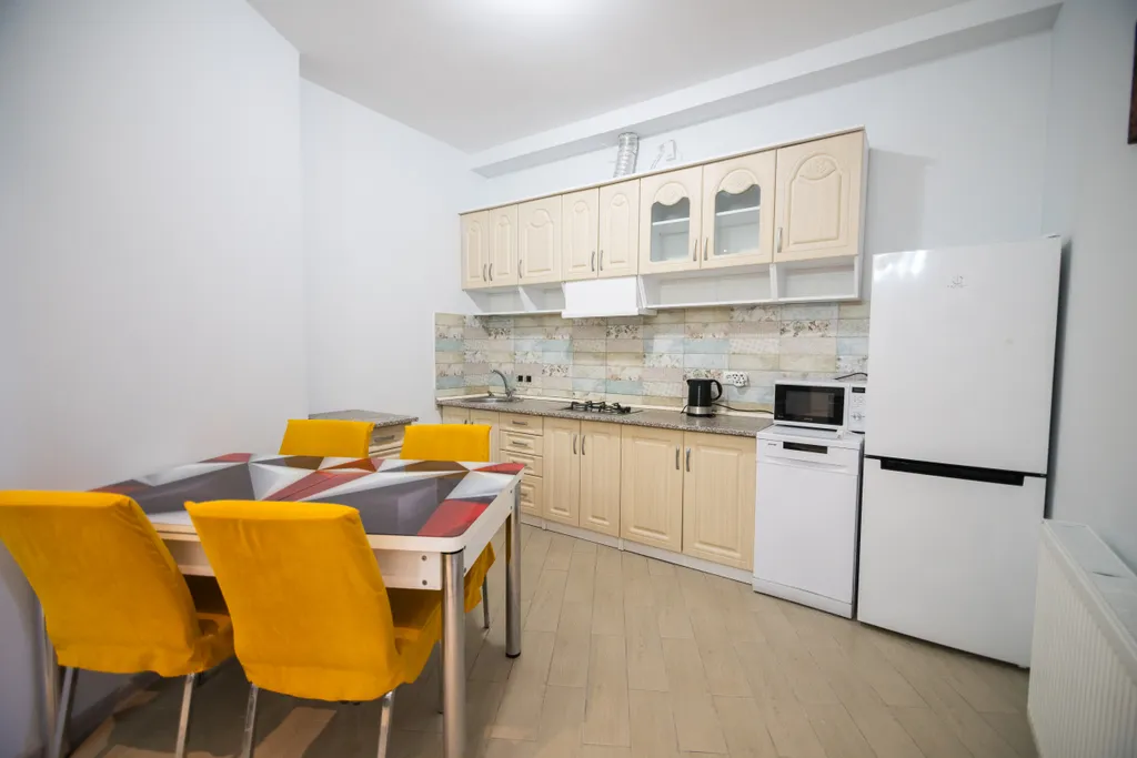 Апартаменты у пляжа и бульвара