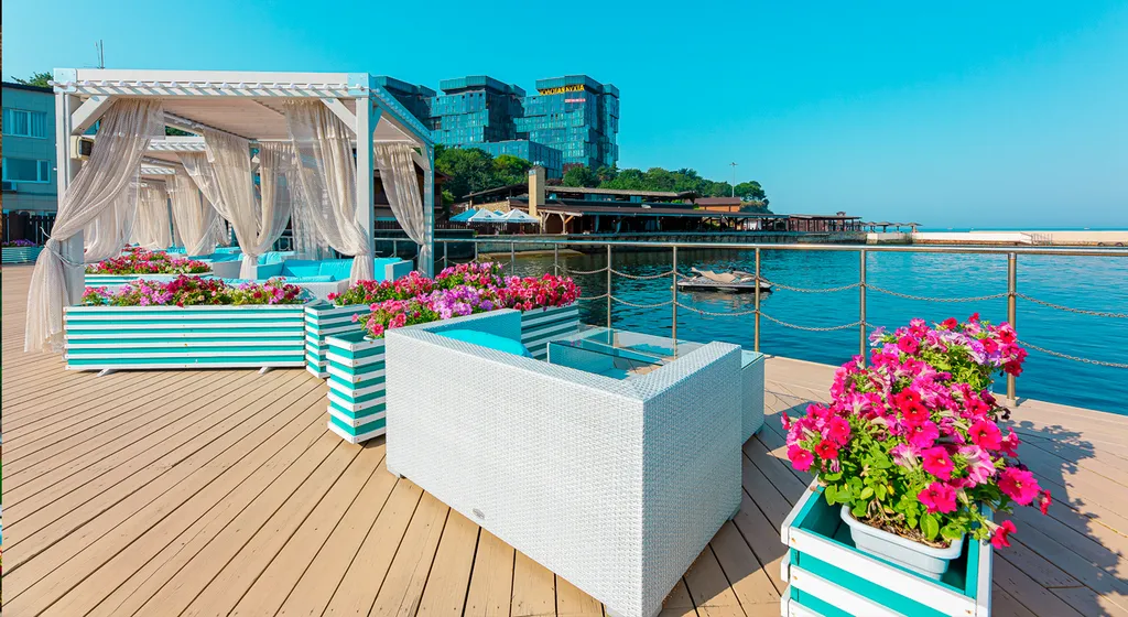 Элитные апартаменты на берегу моря