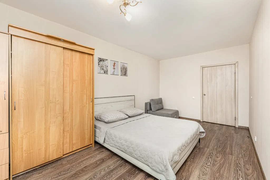 Просторная квартира для 14 гостей (10 раздельных спальных мест)