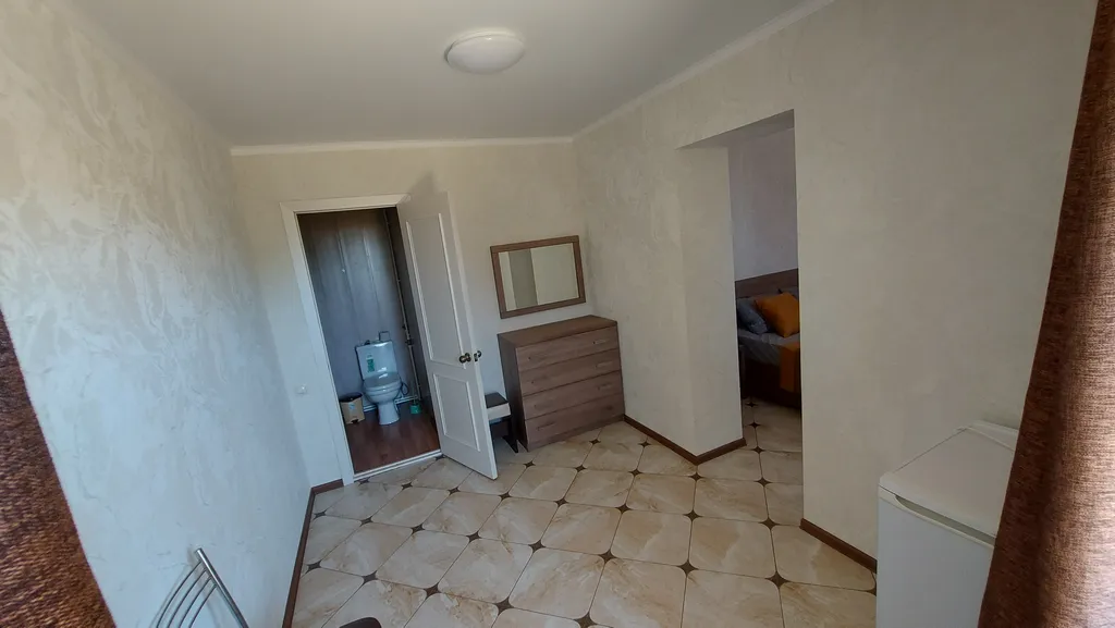 Квартира Квартира Двухместный улучшенный двухкомнатный с двухспальной кроватью. — Кучугуры