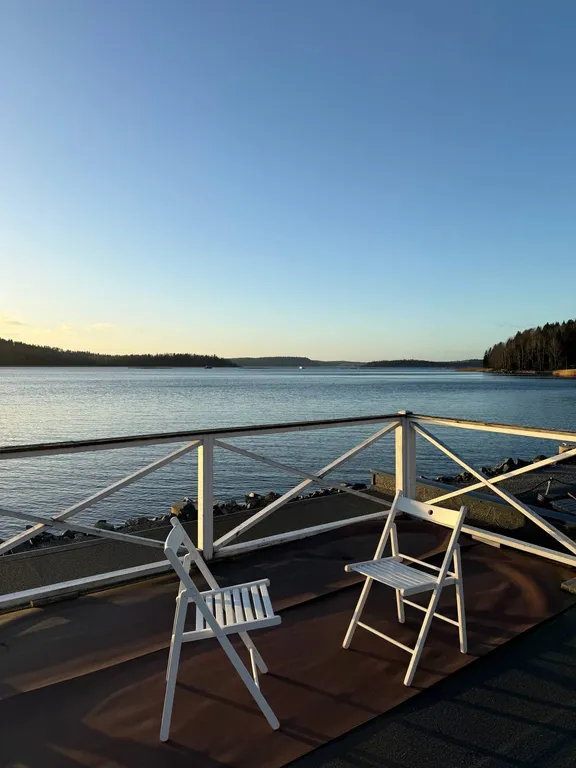 Дом на воде с двумя спальнями