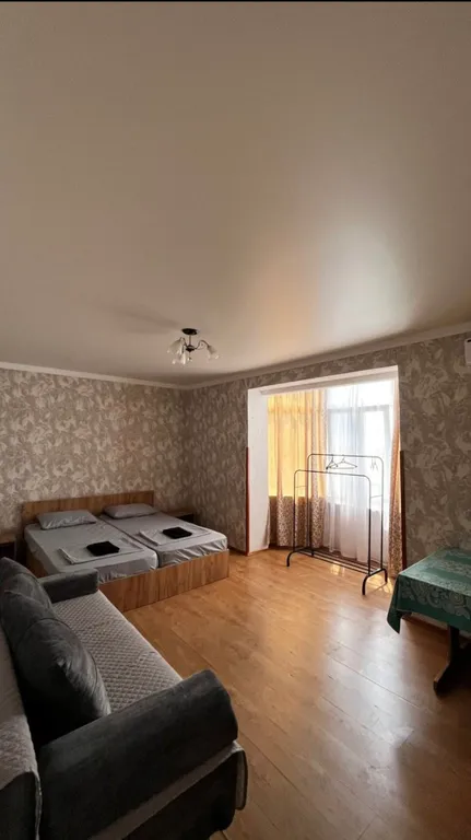 Квартира Двухкомнатная квартира на Лакоба — Гагра