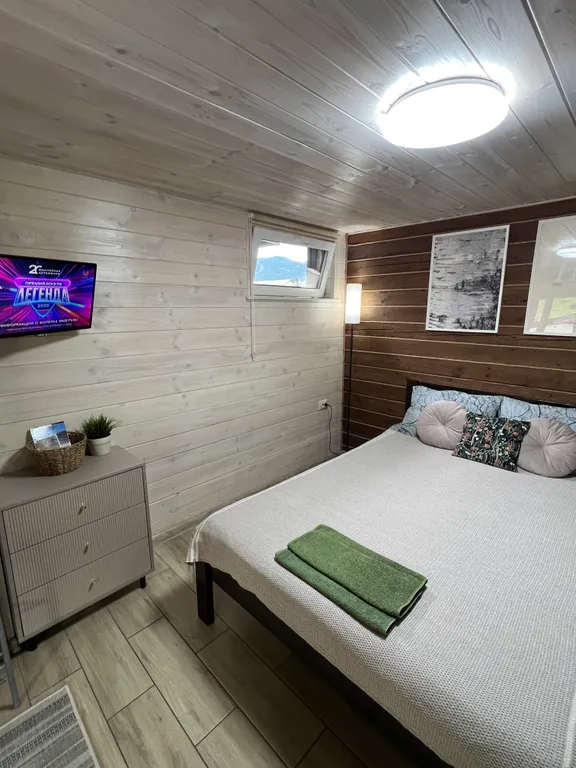 Дом благоустроенный с видом на гору