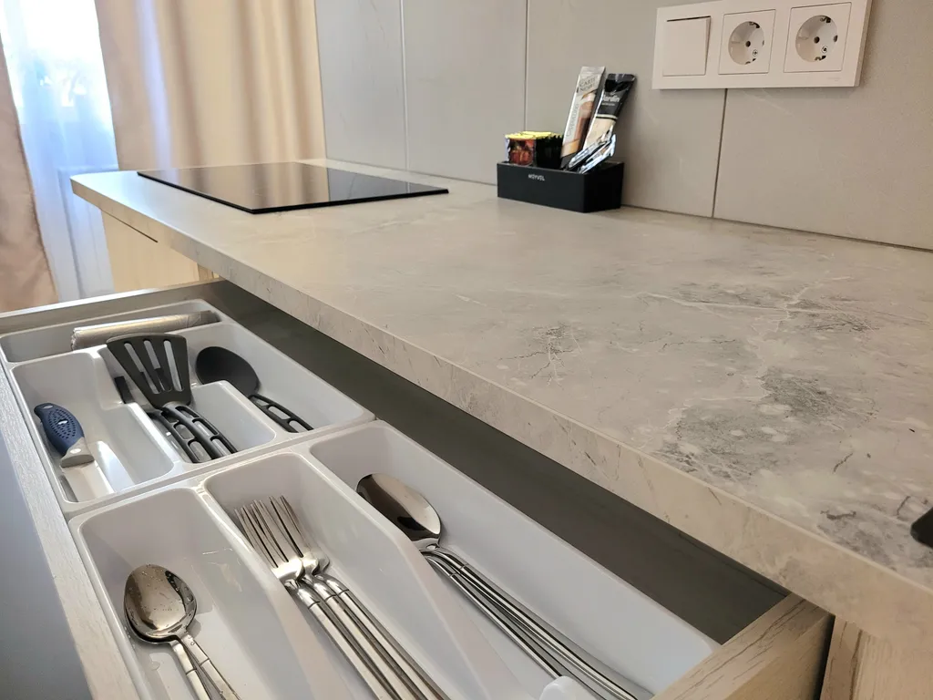 Современная студия