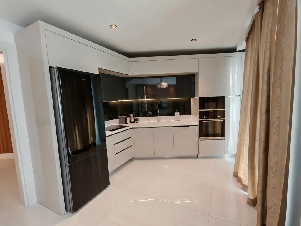 Большая квартира с 4 спальнями в новом ЖК с аквапарком и 5 бассейнами