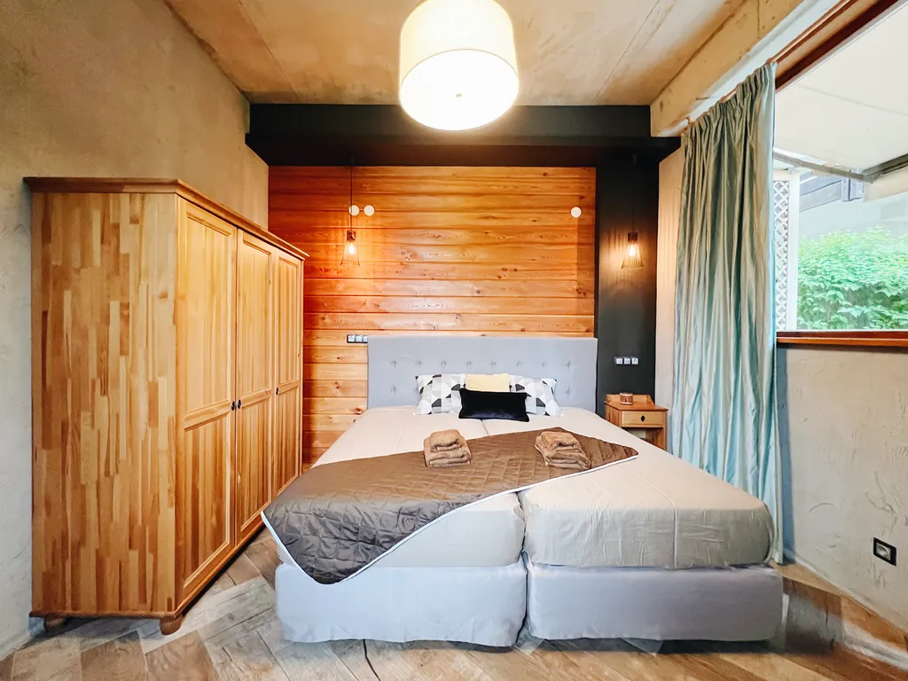 Двухкомнатная квартира в центре Красной Поляны