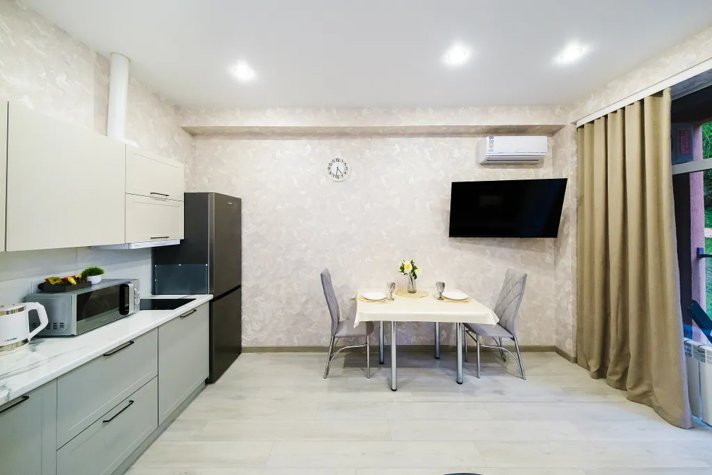 Квартира с видом на зелень и большой лоджией в новом ЖК 800 м от моря